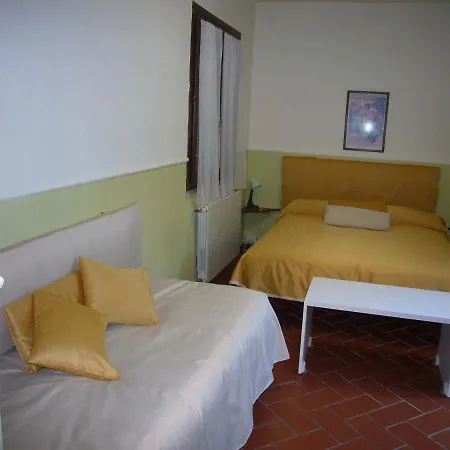 Il Giardino Di Zio Nocleg ze śniadaniem